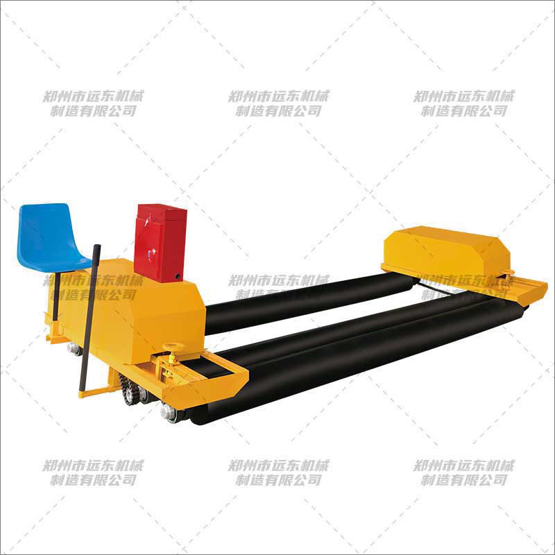 三輥軸分體混凝土攤鋪機(jī)(圖1) 三輥軸分體混凝土攤鋪機(jī)(圖1)